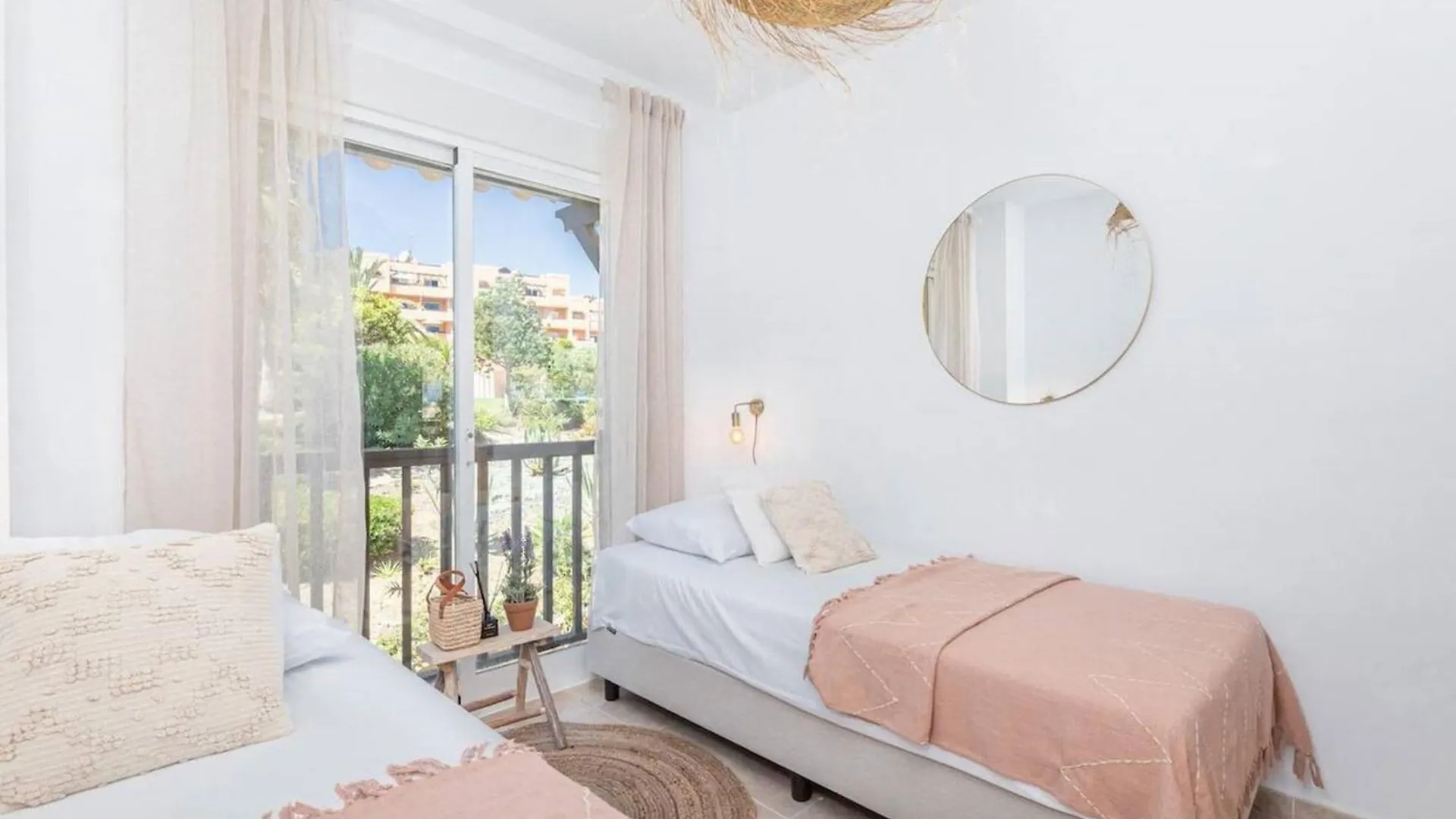 Penthouse With Terrace And Sea Views Apartment Bahia de Casares