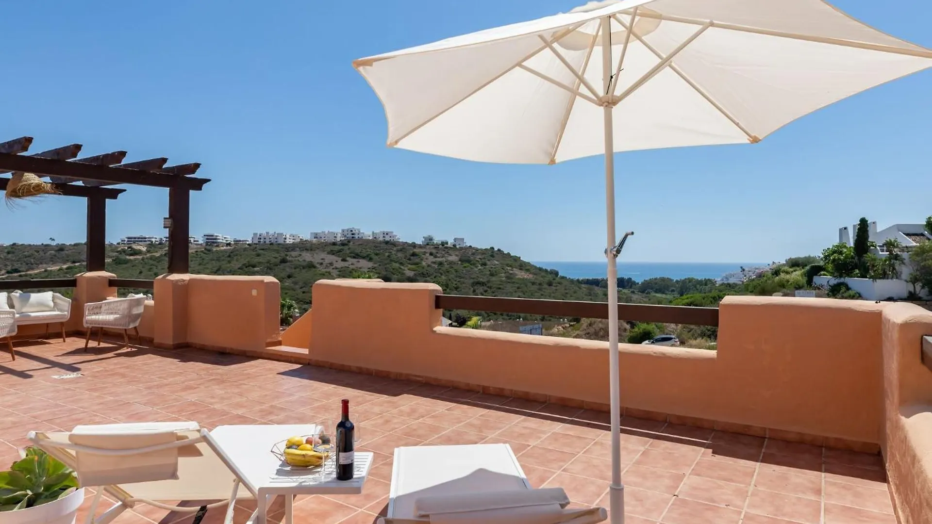 Penthouse With Terrace And Sea Views Appartement Bahia de Casares