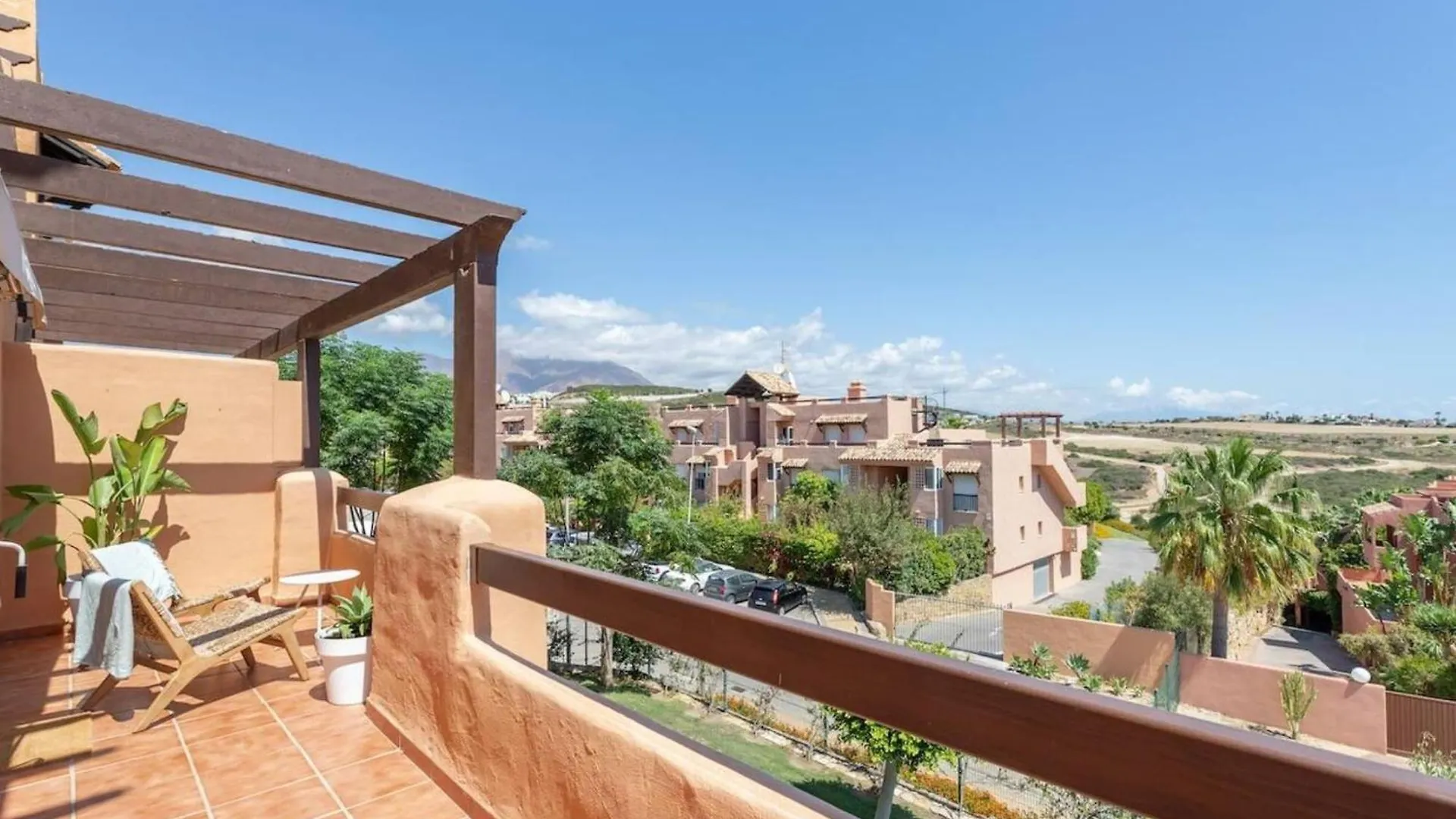 Penthouse With Terrace And Sea Views Apartment Bahia de Casares