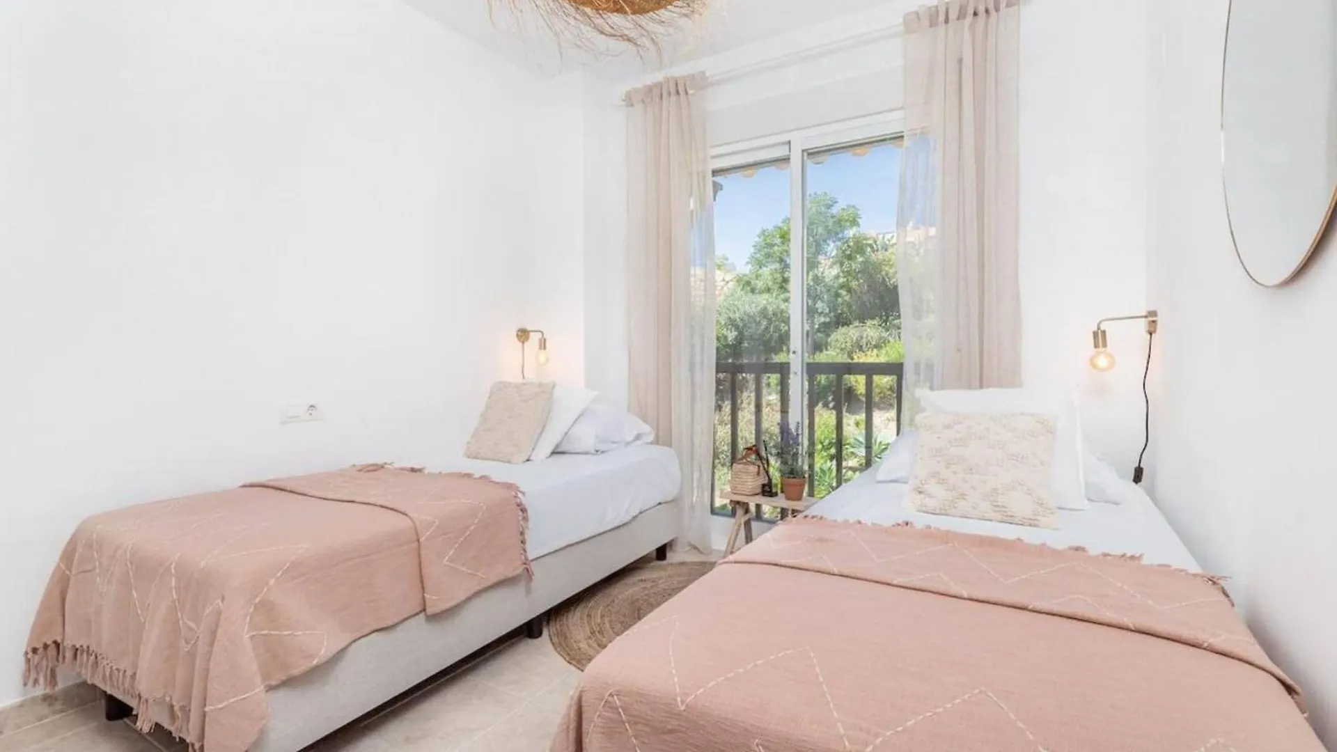 Penthouse With Terrace And Sea Views Apartment Bahia de Casares